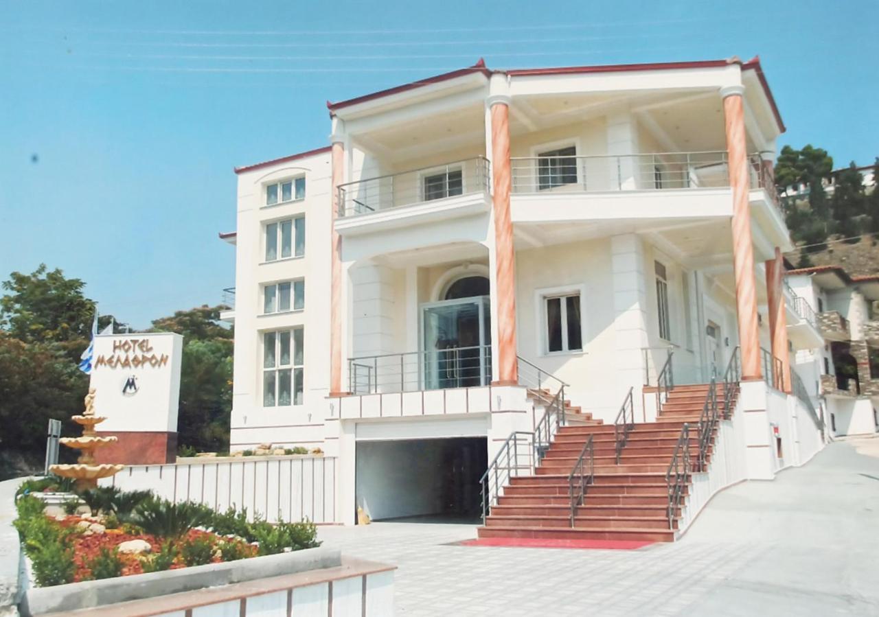 Hotel Melastron Elassona Bagian luar foto
