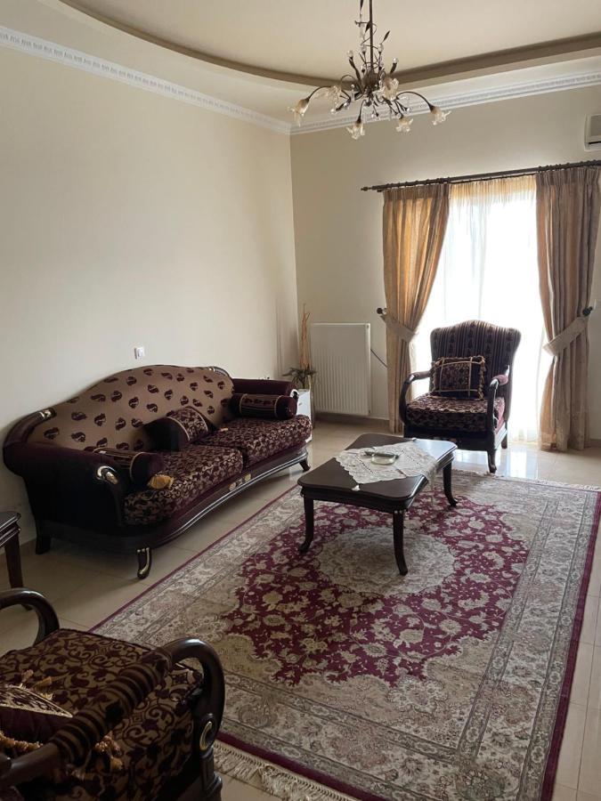 Hotel Melastron Elassona Bagian luar foto