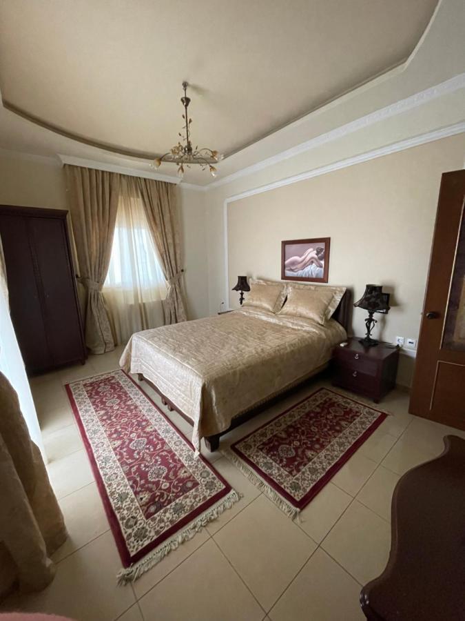 Hotel Melastron Elassona Bagian luar foto
